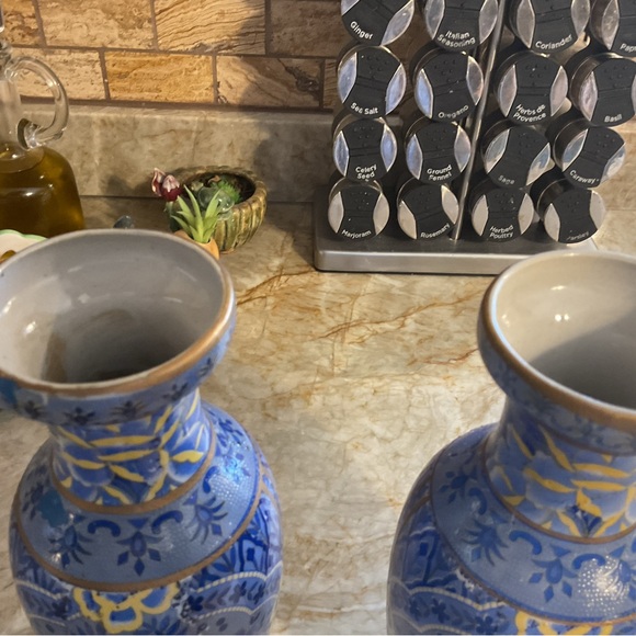 Two oriental vases - Picture 2 of 7
